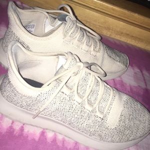 adidas tubular shoes